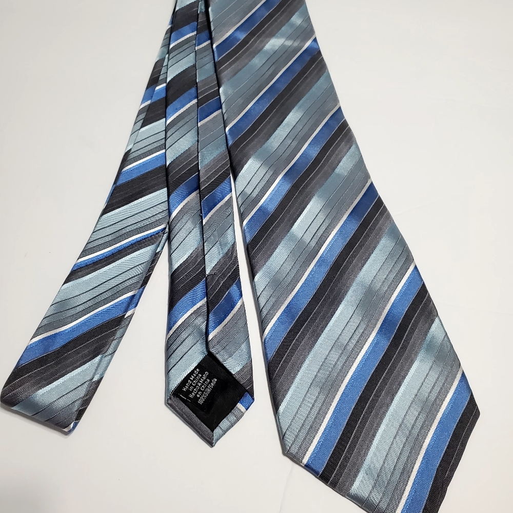 Men's Geoffrey Beene Tie